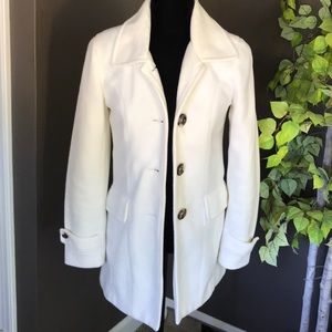 Beautiful Ivory Peacoat